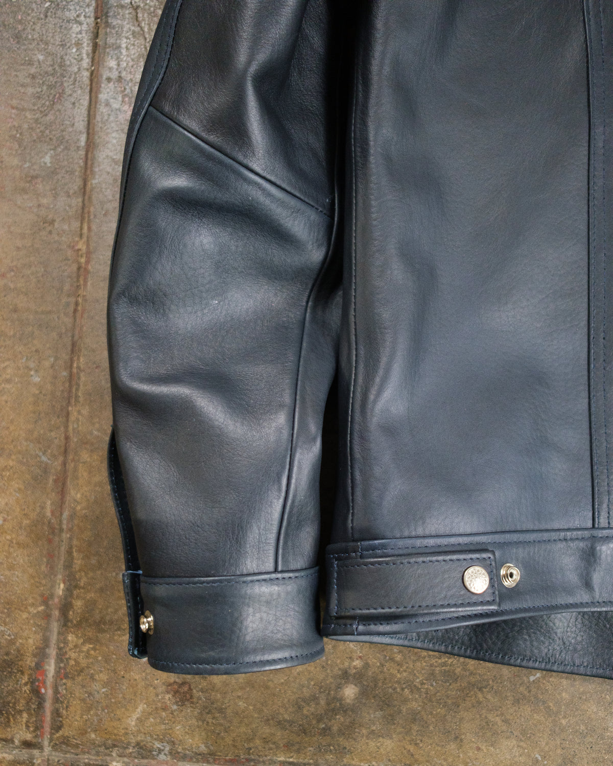 Type III Pitch Blue City Horween Essex Steerhide
