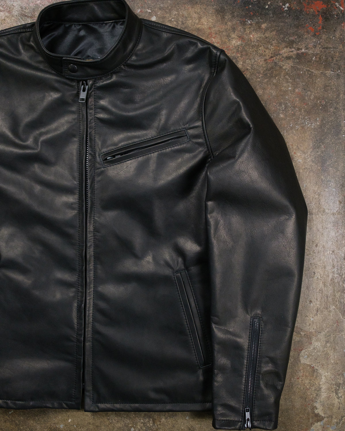 Cafe Racer 76 CR-76 Triple Black Cafe Racer – Johnson Leather