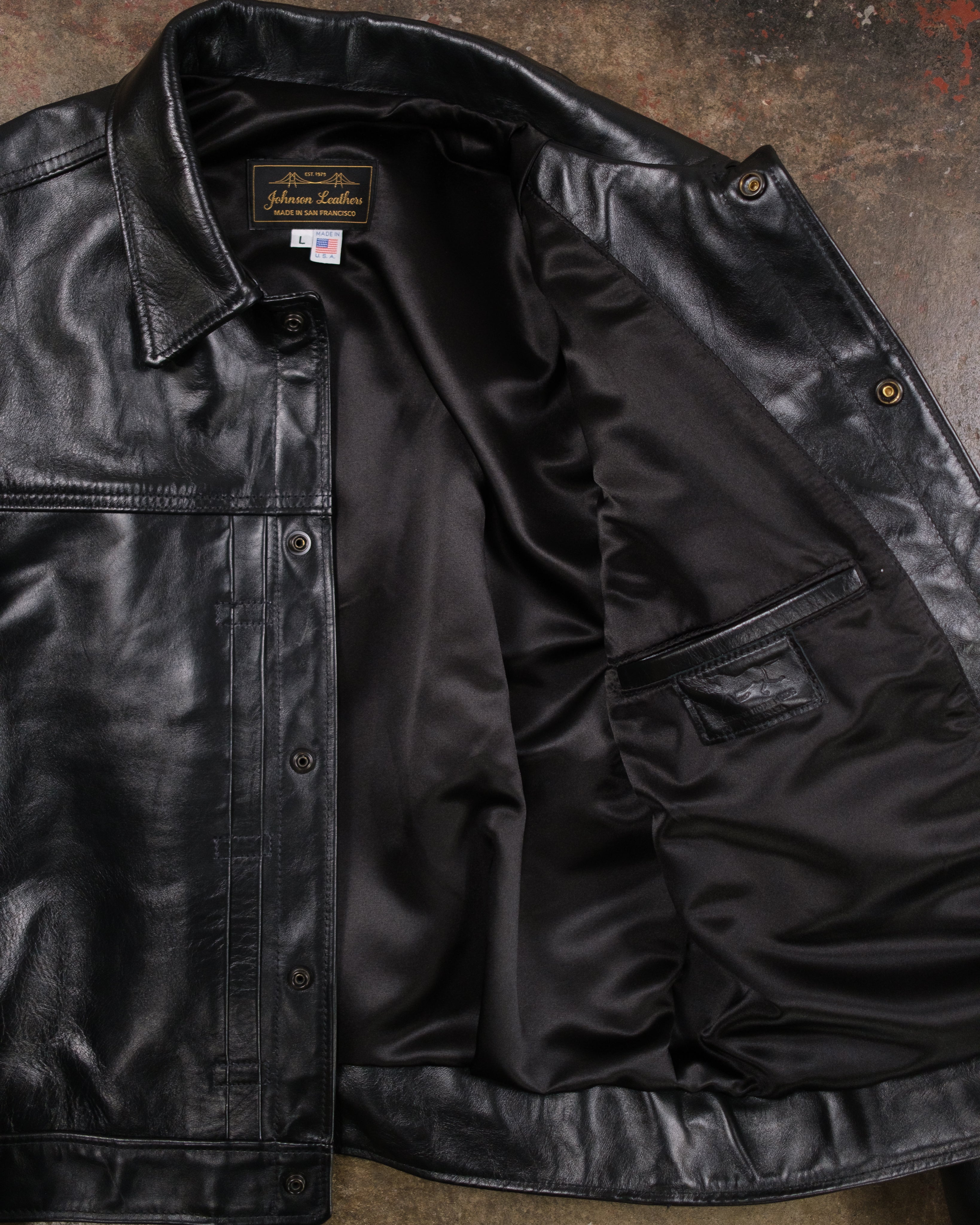 Type I Black Phantom Horsehide – Johnson Leather