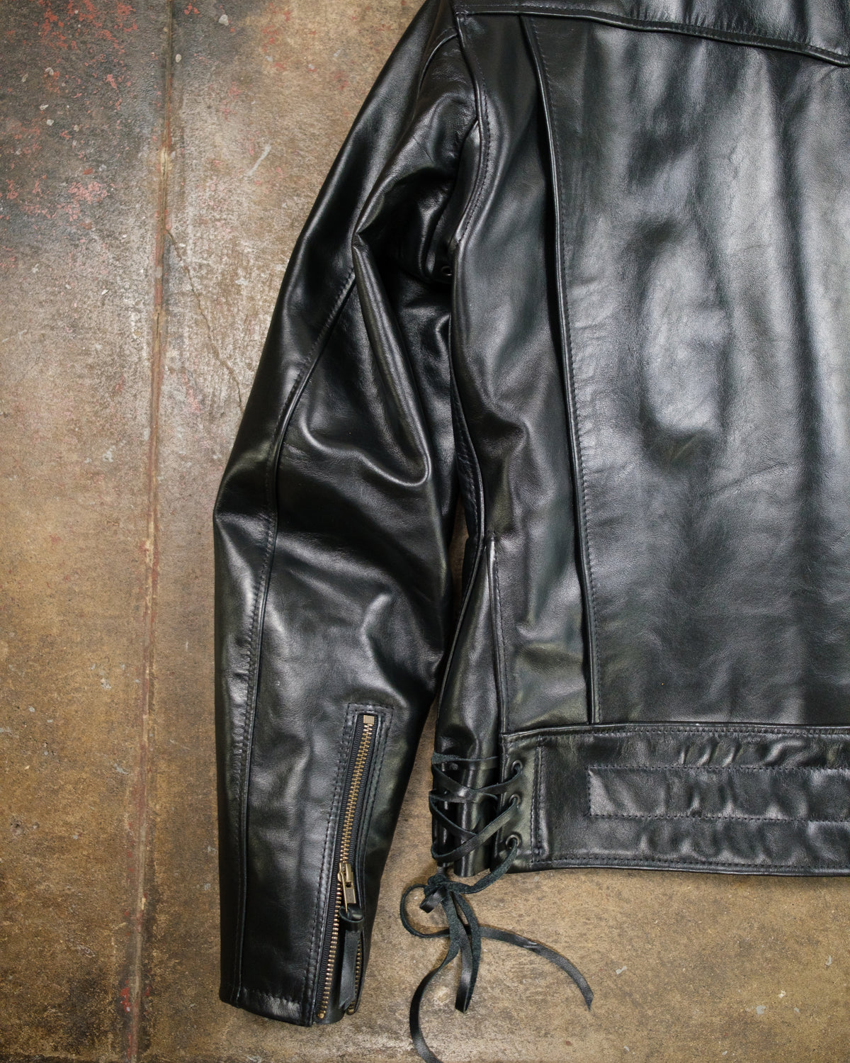 AP-03 Phantom Black Italian Horsehide