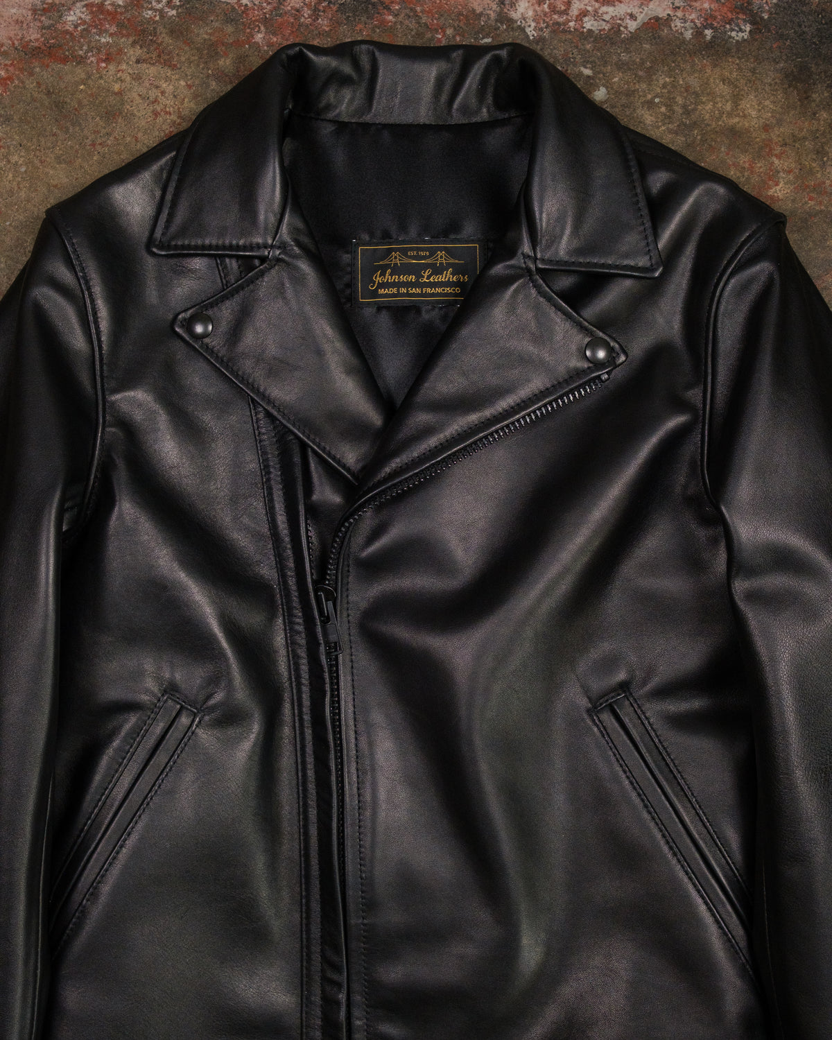PFW-01 NS Obsidian Cowhide (36)