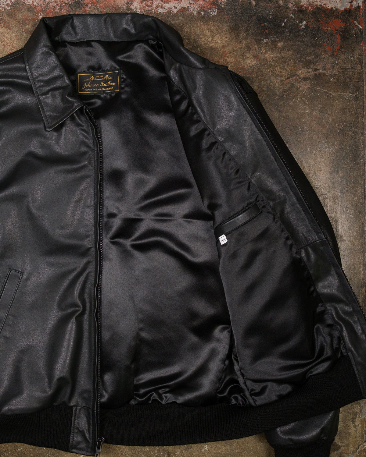 M-130 Escada Cowhide (44)